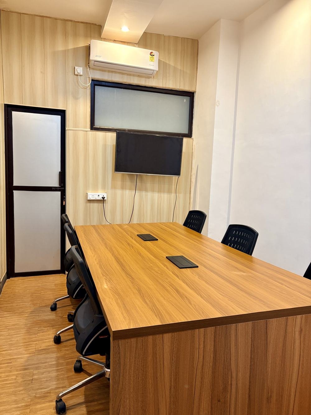 Meeting room with screen